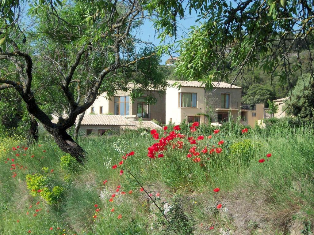 Alén D'Aragón Santa Eulalia de Gállego Exterior foto